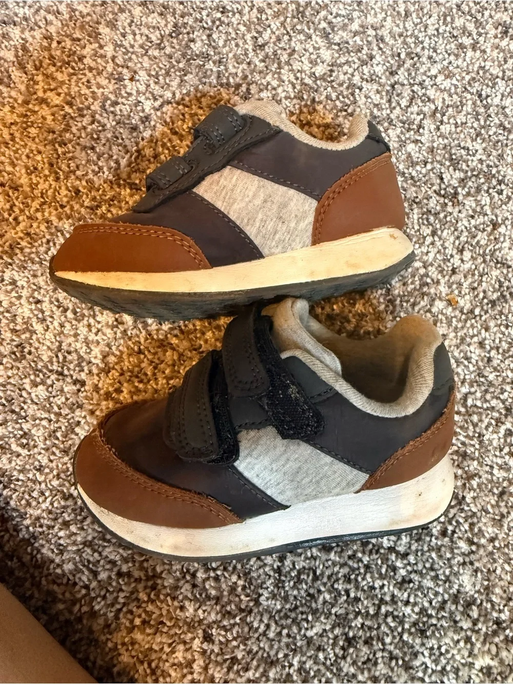 Old Navy Toddler Navy and Brown Casual Sneakers